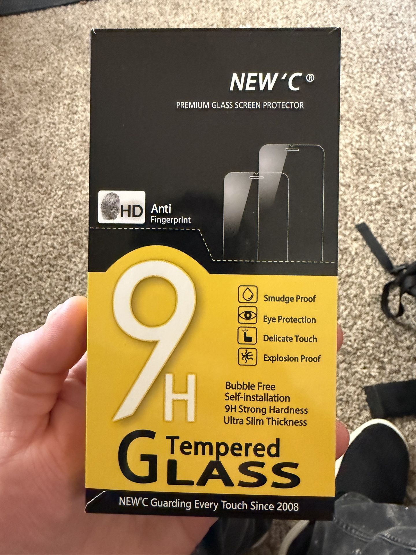 Free iPhone 15 Pro Max Screen Protector
