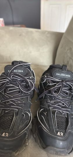 Balenciaga track leds