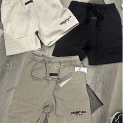 🏆essential Shorts🏆