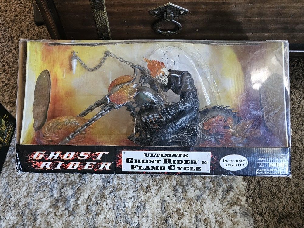 Ultimate Ghost Rider & Flame Cycle