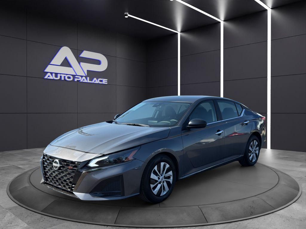 2025 Nissan Altima