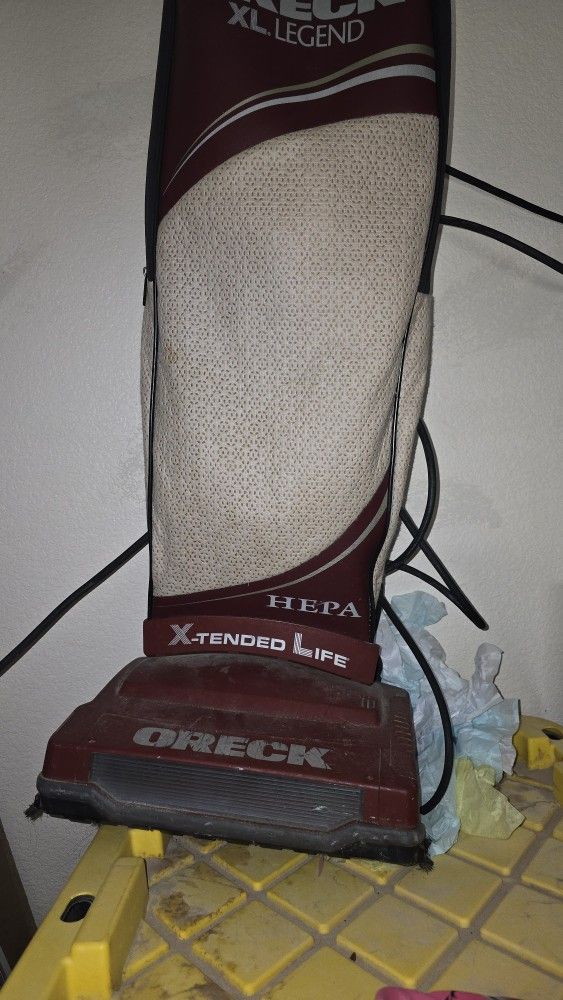 Old Fashion Bag Vacuum