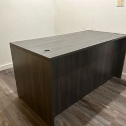 Modern Office Desk