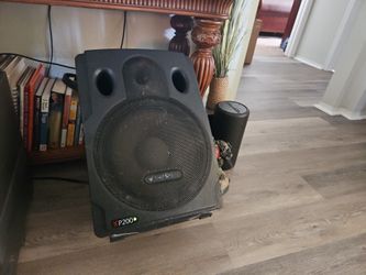 Samson Xp200 Speaker