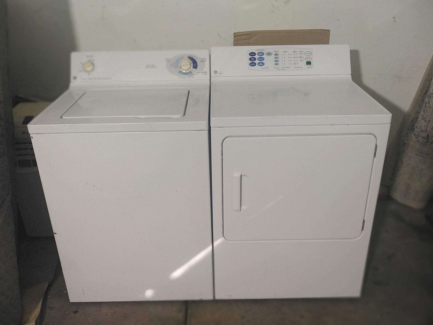 GE 9 Cycle Washer and GE Profile electronic Dryer