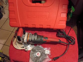 Like new ROBERTS LONGNECK plus Saw $$175
