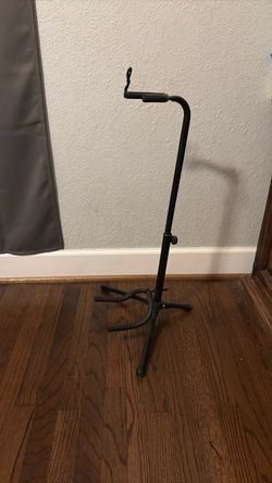 Guitar stand