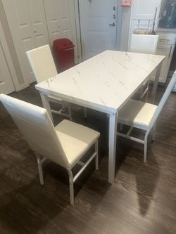 White Dinning Table With 4 Chairs