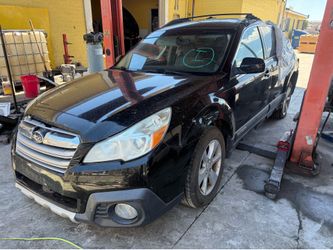 2014 Subaru Outback for parts