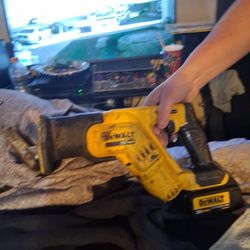 Dewalt Sawzall
