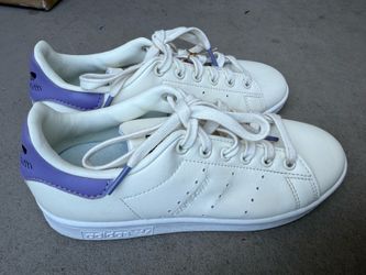Women's Adidas Stan Smith Shoes - White size 6