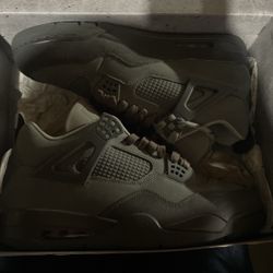 Jordan 4 