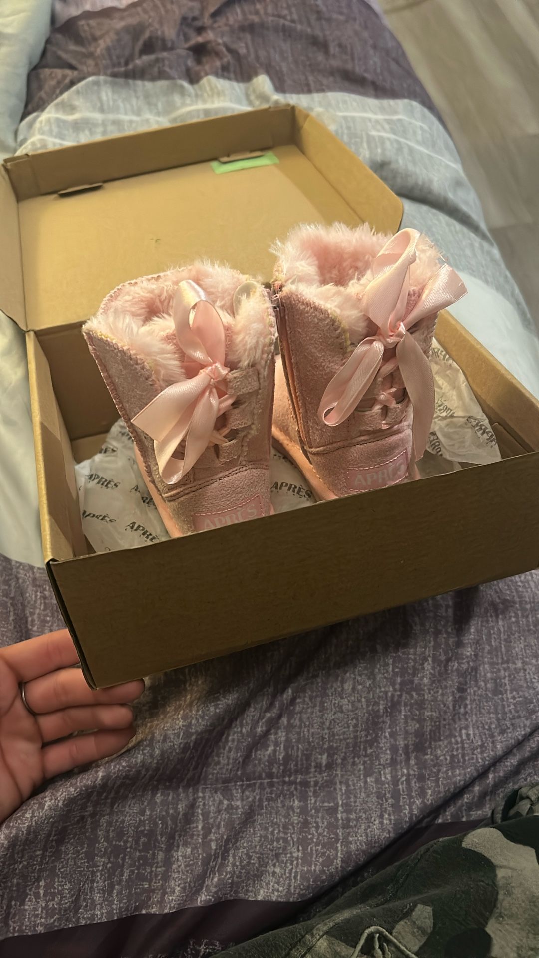 Girls Pink Fur Boots