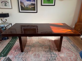 Dining table / office desk