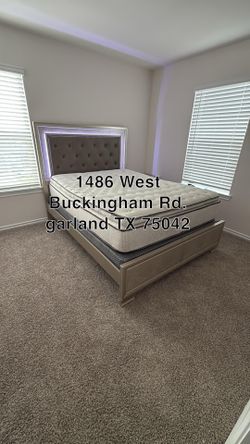 Furniture bedroom set and mattress
