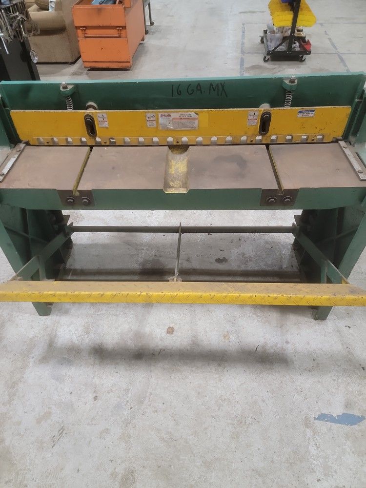 52" 16 ga Stomp Shear