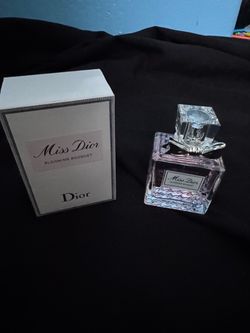 Miss Dior Blooming Bouquet Eau de Toilette (With Box)