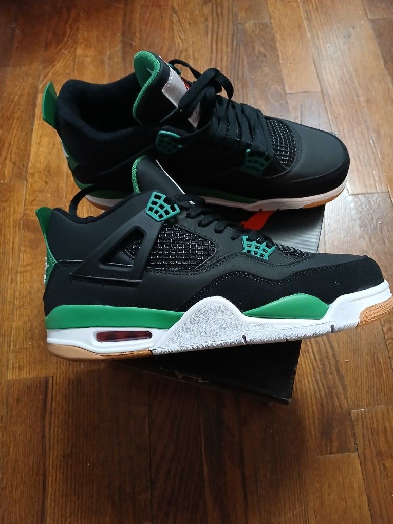Jordan 4s Size 10