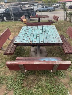 4 Big Yard Or Patio Table With 4 Bench Seats. 