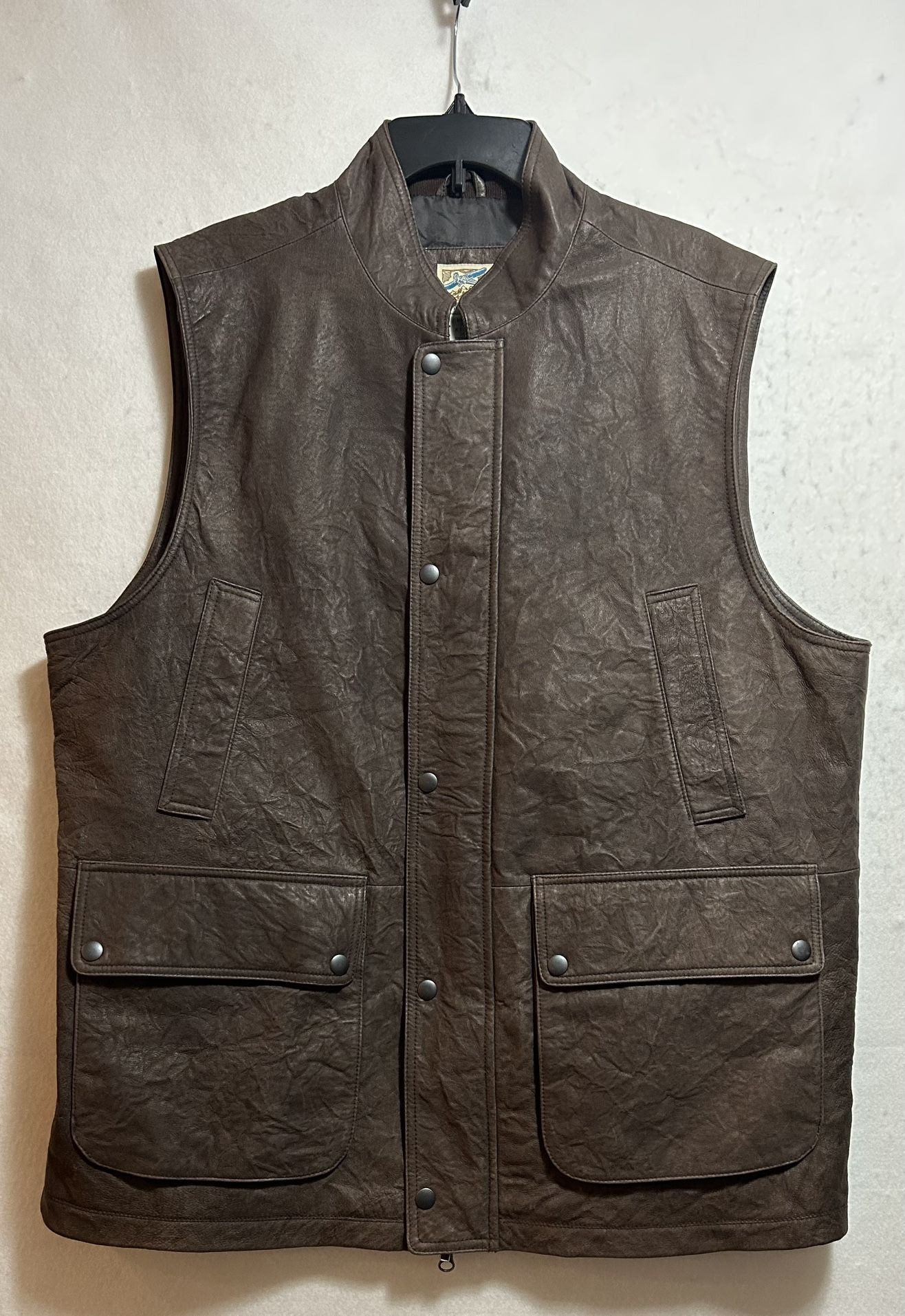 TravelSmith Brown Leather Vest Mens Size XL Large Full Zip Safari Pockets-CLEAN!