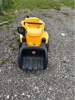 2 step ride-on excavator