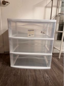 Large plastic organizers
