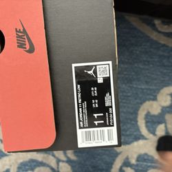 Jordan 11 Lows (size 11) 