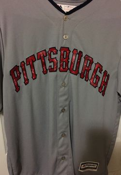 Pittsburgh Pirates Majestic Jersey(Large)