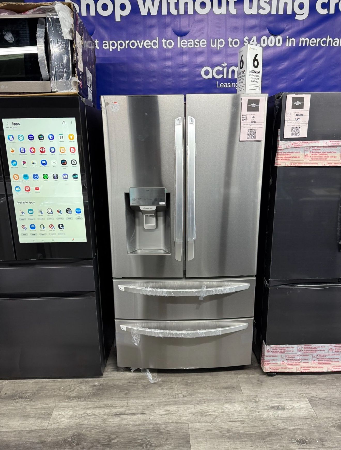 LG - 4-Door French Door Refrigerator With Water And Ice Dispenser In Stainless Steel