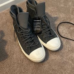 Converse Brand New 9.5 Mens 