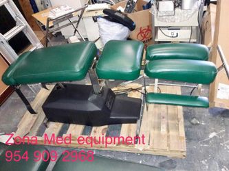 Chiropractic table