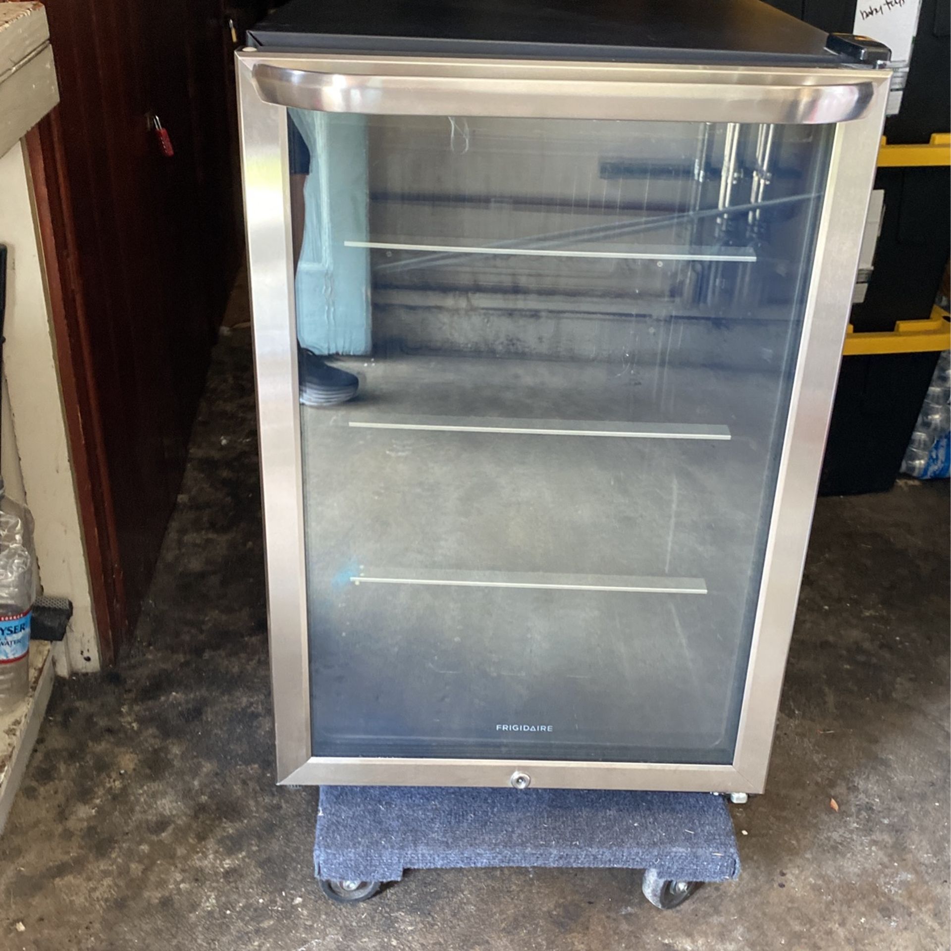 Frigidaire Mini Fridge 138 Can 4.6 Cubic Foot 34 Inch Height 22 Inch Width Stainless Steel Thick Glass Shelf’s Inside The Inside Is Brand New Paid 400
