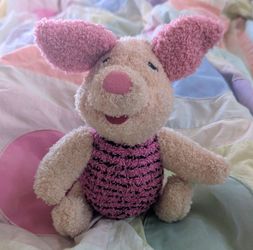 Sing and Giggle Piglet