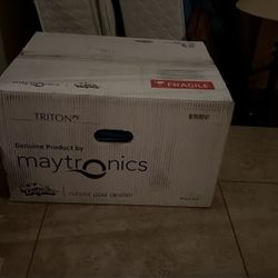 Automatic Pool Cleaner Maytronics Triton Ps By Dolphin