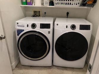 GE Front Load Washer and Dryer Set