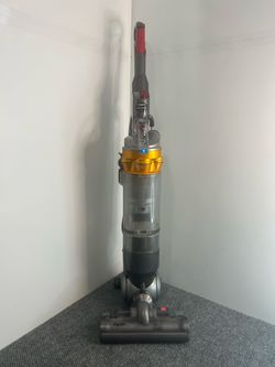 Dyson Slim DC18 Bagless Cyclonic HEPA Vacuum & Brush Accessories; NEW FILTERS