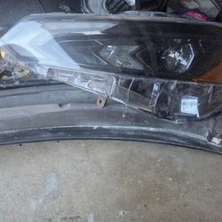 23 Altima Driver Headlight 