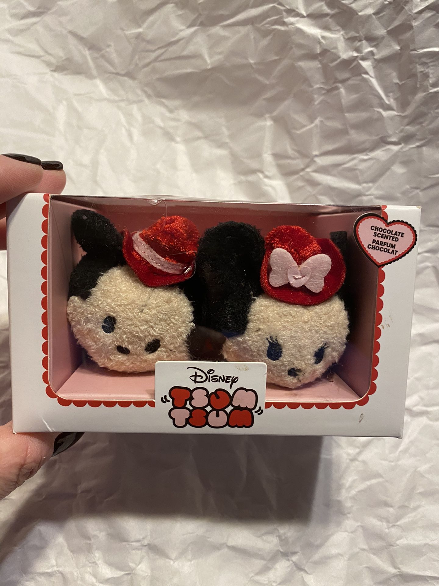 Mickey And Minnie Mouse Valentines Day 2017 Tsum Tsum Disney Chocolate Scented $30