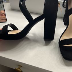 Black Heels Size 7.5