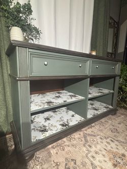 Refinished Thomasville Muti-functional Dresser