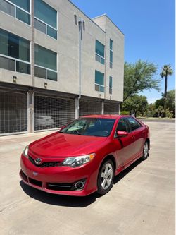 2014 Toyota Camry  SE