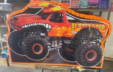 Toro Loco monster jam pinata