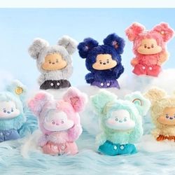 Disney Head In Cloud.    