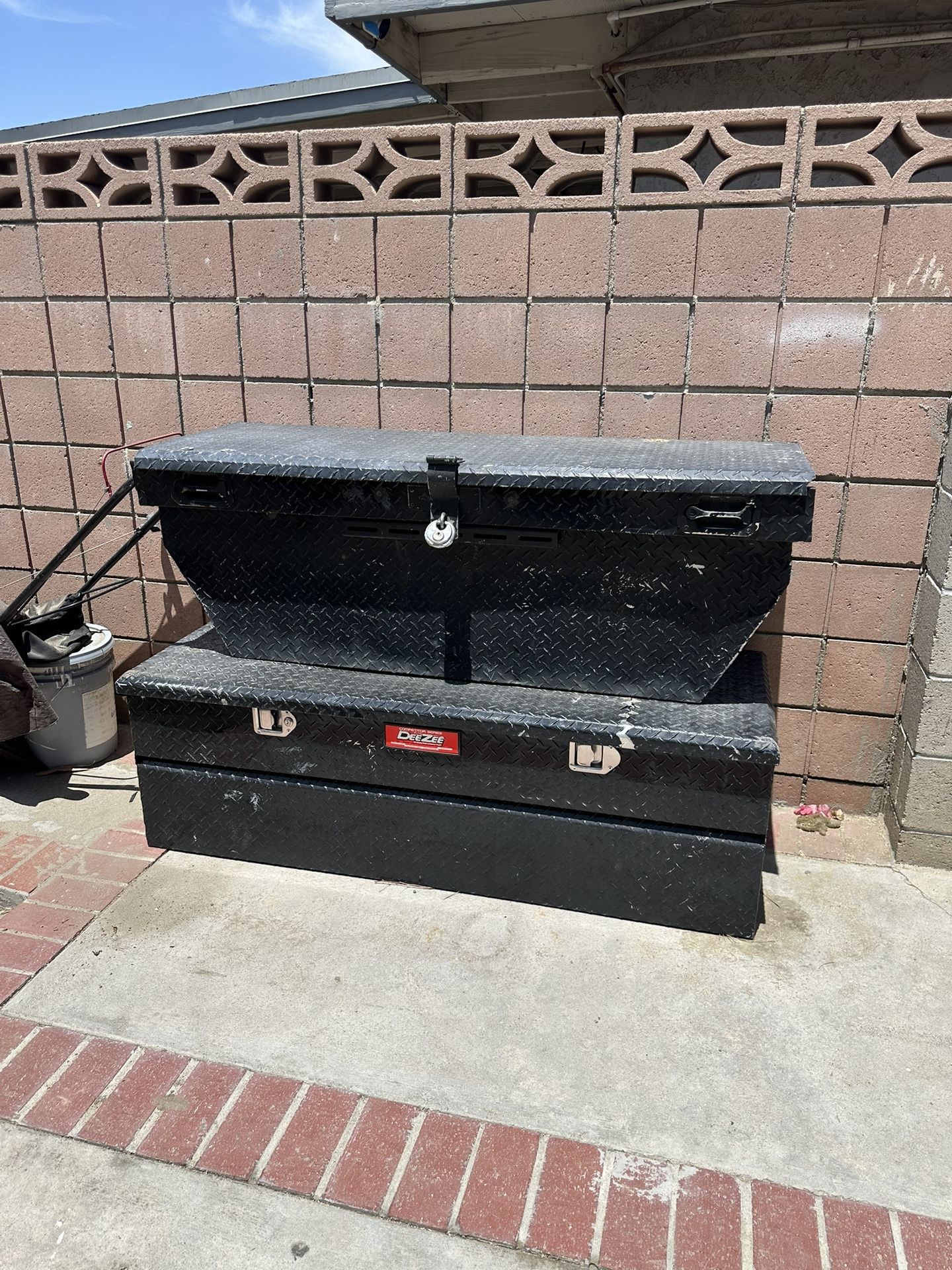 Truck Bed Tool Box