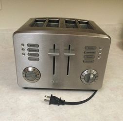 Cuisanart Toaster (make offer)