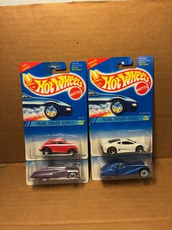 Hot Wheels 4 Pack (Milwaukie,OR)