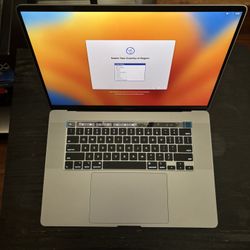 2019 Macbook Pro 16 Inch 32GB intel i9 8-Core 1TB 0 Count on Battery Charger Included 