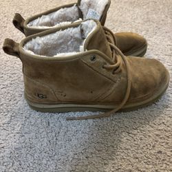 Mens Uggs Size 10