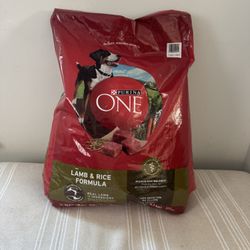 Purina One Lamb & Rice 31.1lb NEW