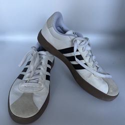 Adidas Men’s Tennis Shoes Sz 10